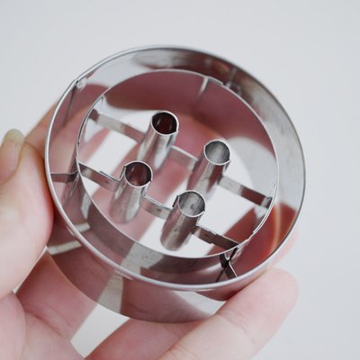 画像1: 〒 クッキー型(BIRKMANN)ボタン6cm【ステンレス】