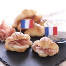 画像1: 〒 ケーキピック／フランス国旗（6本入）木製 (1)