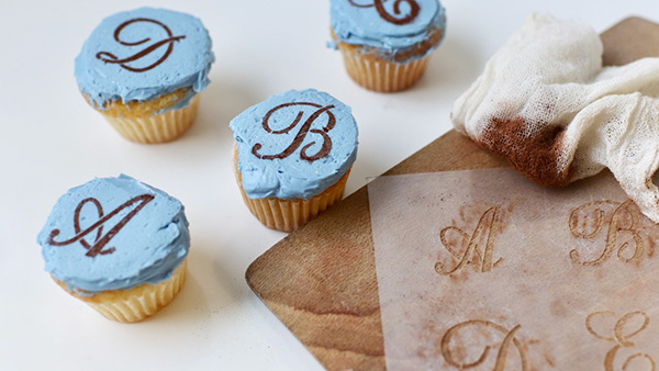 米国 Cookie countess のステンシルなどが再入荷